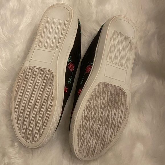 Wanted Flamingo Black Embroidered Slip On Sneakers Shoes 10 Colorful - Picture 8 of 8